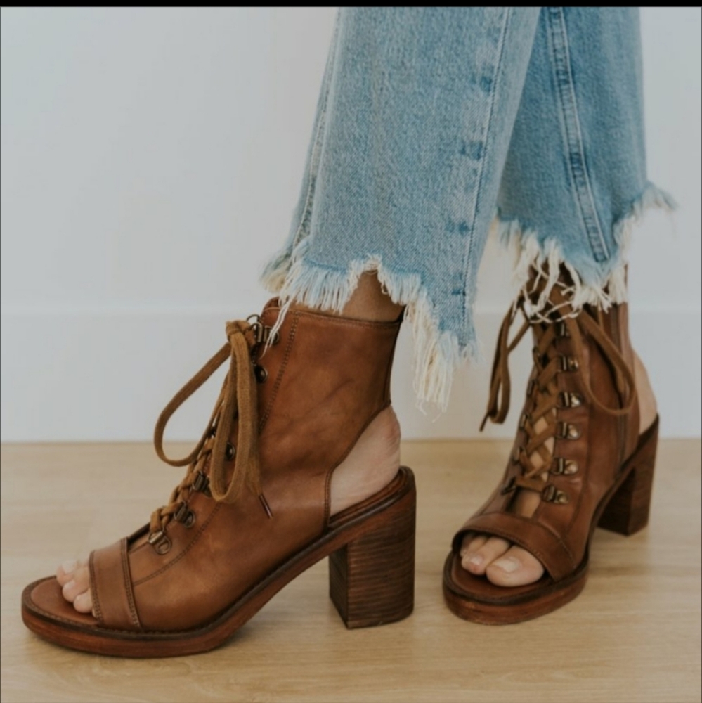 Free People City of Lights Open Toe Lace Up Leather Sandal Bootie EU 39 US 9